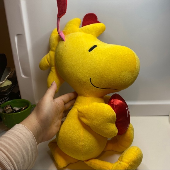 NEW - Peanuts Valentine’s Day Large 15 Inch Plush Woodstock w/ Heart Gift - Picture 3 of 6